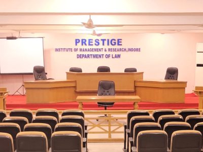 moot court